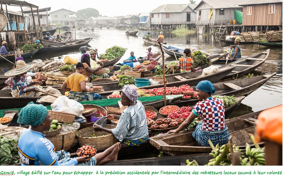 1 - Ganvié texte vert